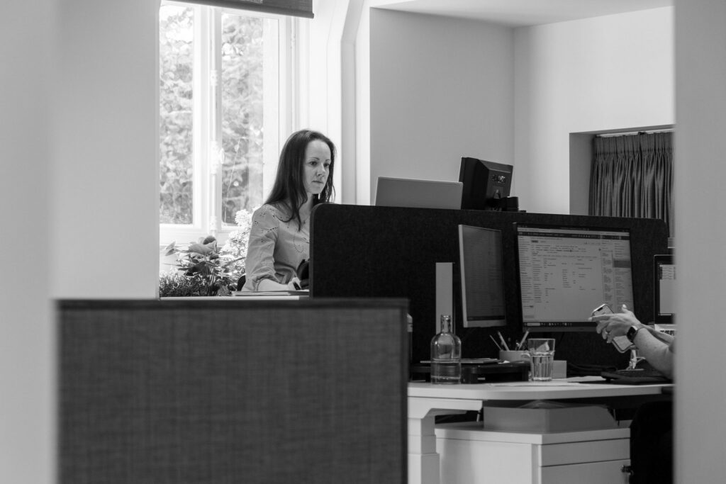 Industrie en productiebedrijven - Verzekeringen voor de sector bouw en aannemingen bij Malfait verzekeringen. Beroepsaansprakelijkheid - zorg en welzijn - Maritieme en havengerelateerde bedrijven